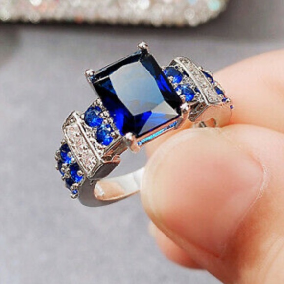 New 925 Sterling silver diamond Ring - Picture 3 of 4